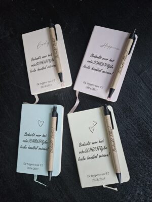pennen en notitieblokjes